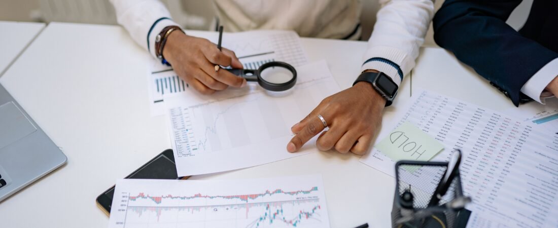 How to Make Money Doing Freelance Economic Research