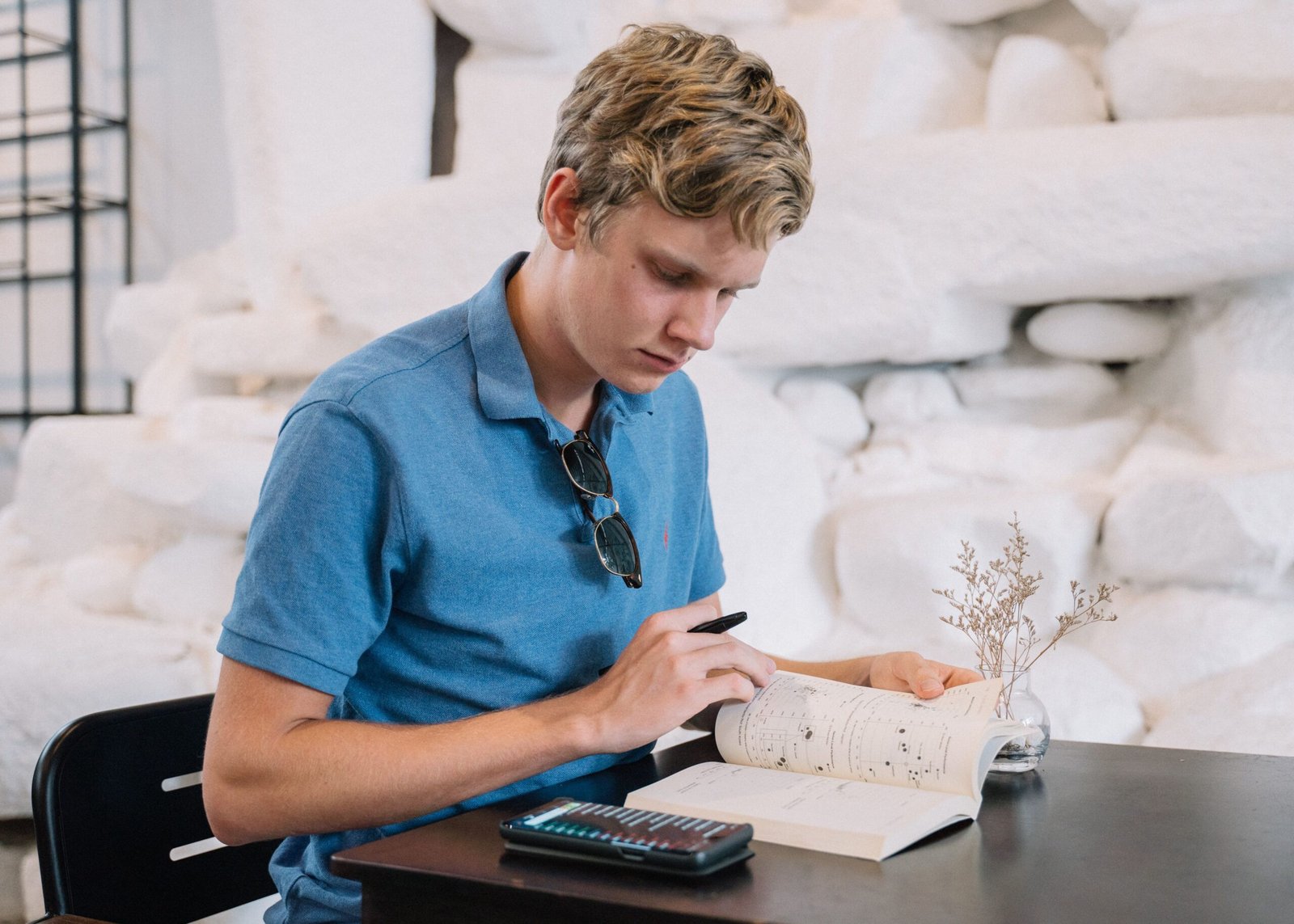 How to Save Money on Your Monthly Loan Payments