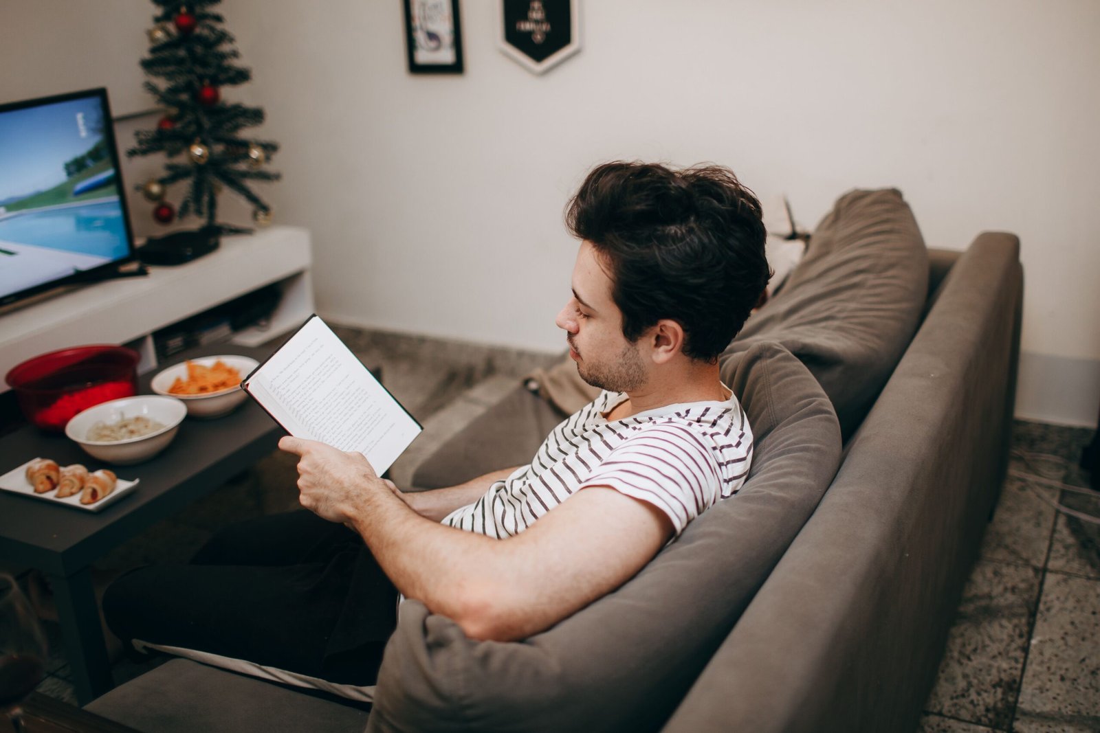 How to Save Money on Streaming Services Without Missing Shows