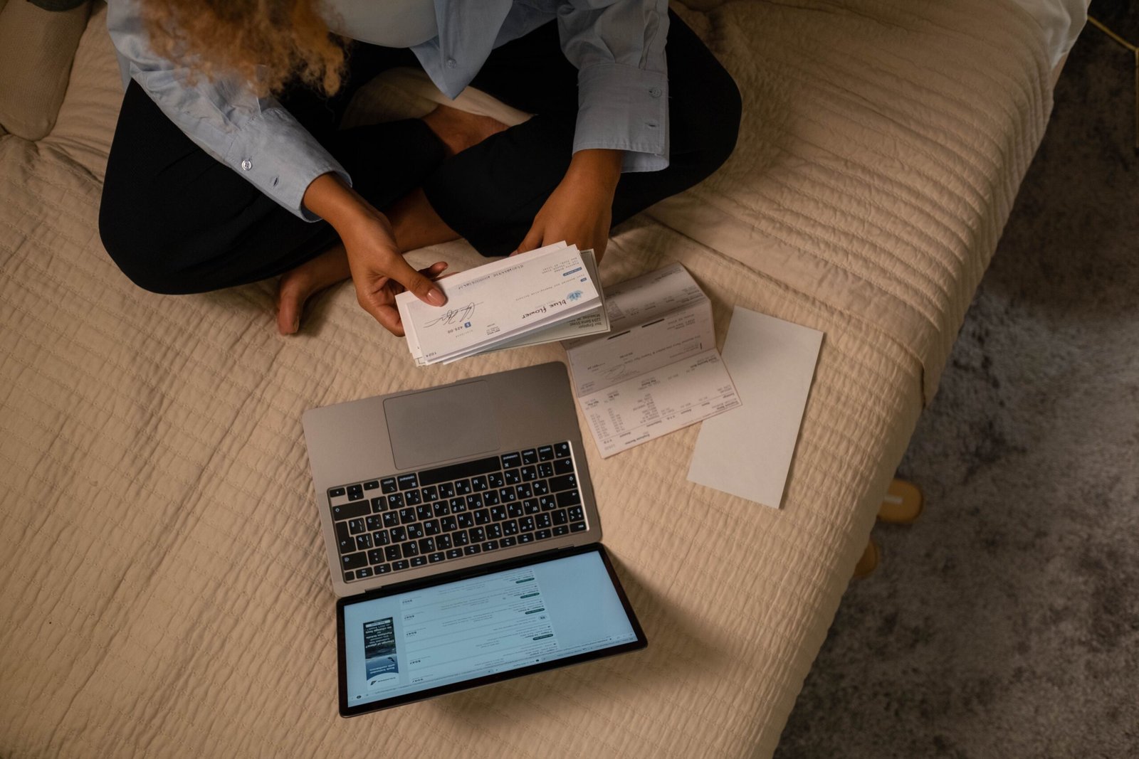 How to Get Paid Tracking Home Energy Tax Credits: The Clean Grid Guide for Students