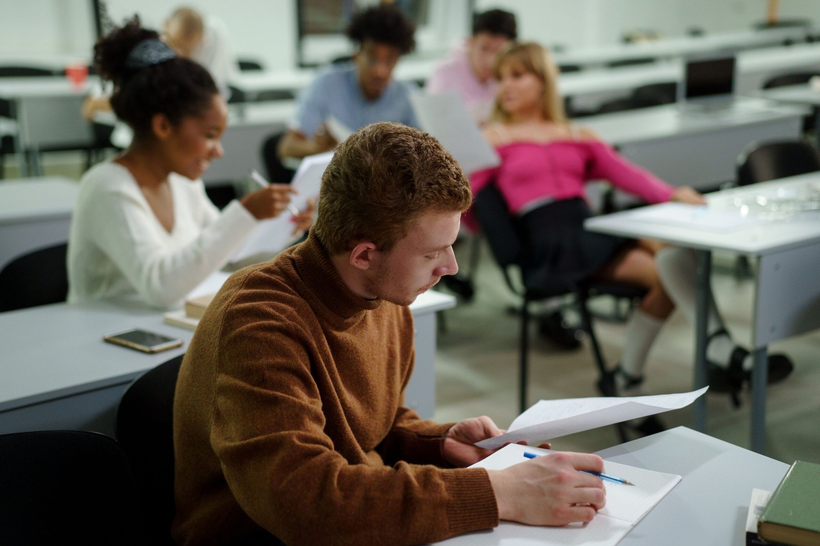 How to Sell Your Class Notes for Cash: The Ultimate 2026 Student Guide