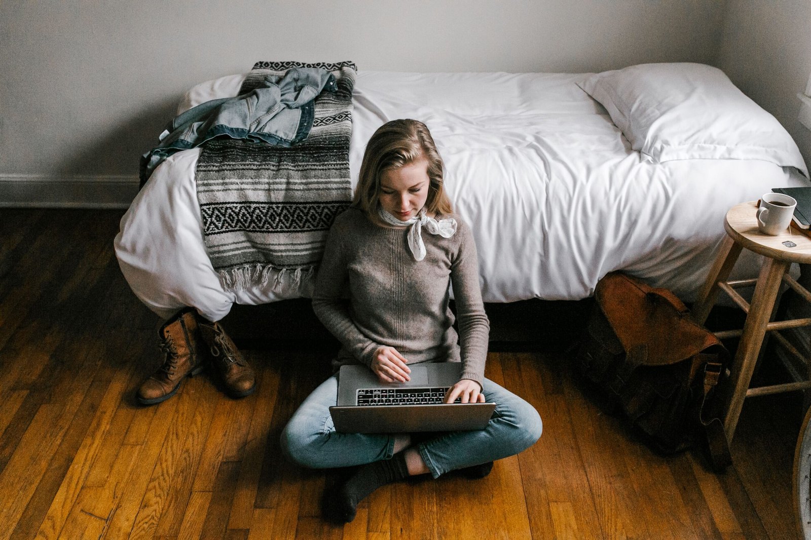 Is Etsy Still Profitable in 2026? How Much Can You Realistically Make Selling Digital Products